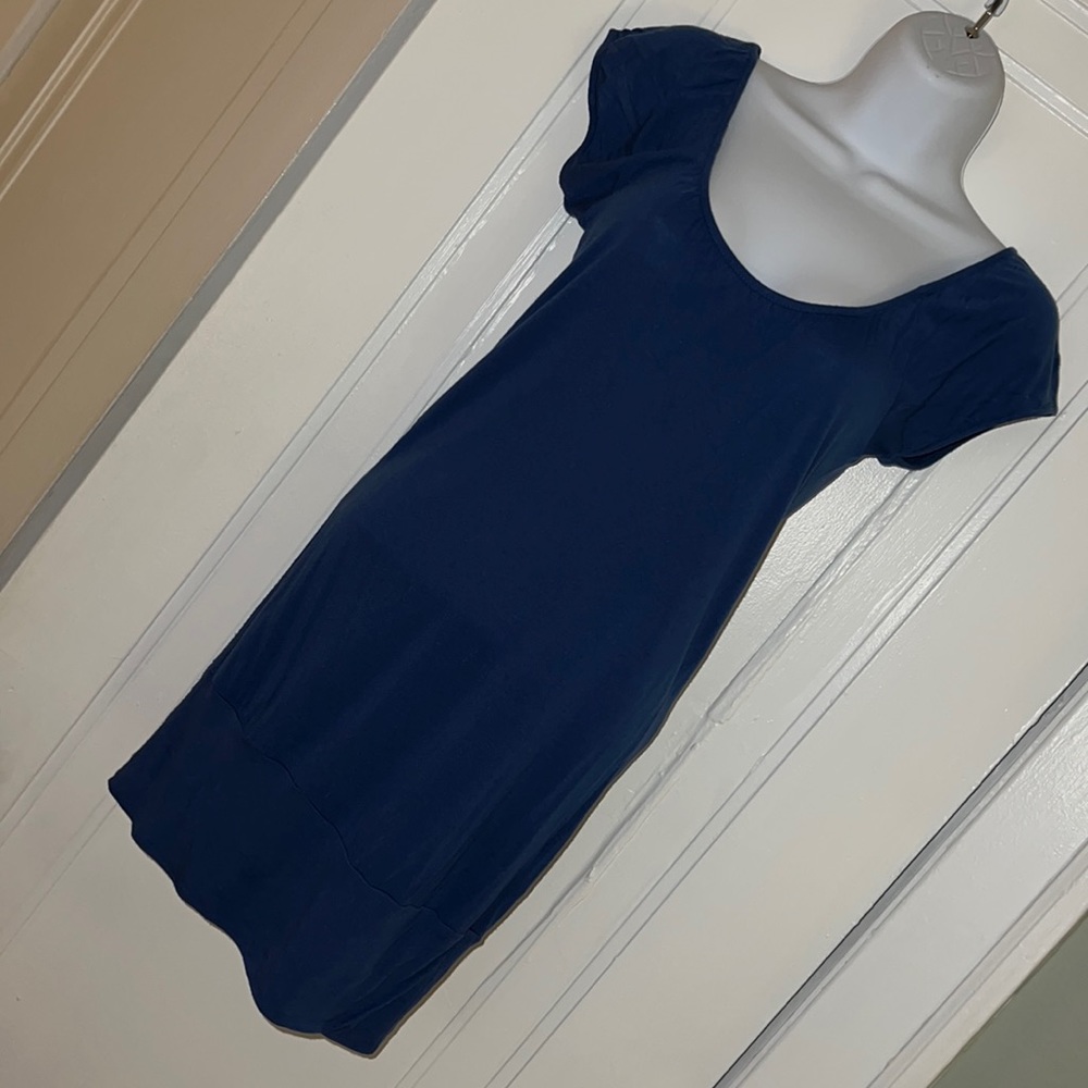 H&M long blue Tshirt size xs